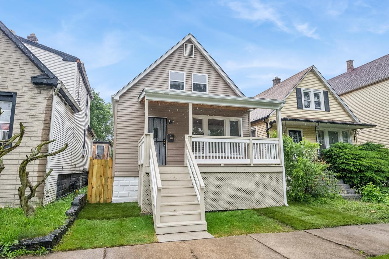 311 E 120th Pl., Chicago, IL 60628