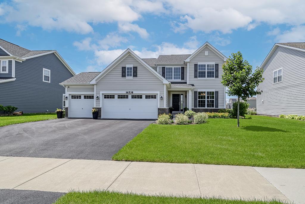16538 S Sun Meadow Dr., Lockport, IL 60441