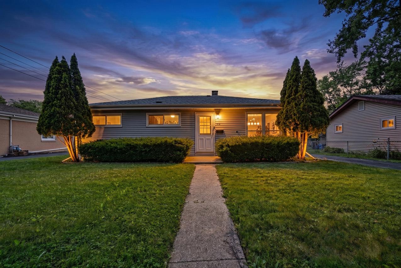 714 N 2nd Ave., Villa Park, IL 60181