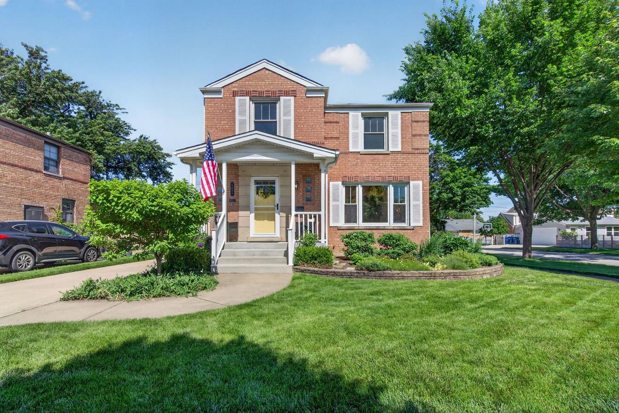1501 Blanchan Ave., La Grange Park, IL 60526