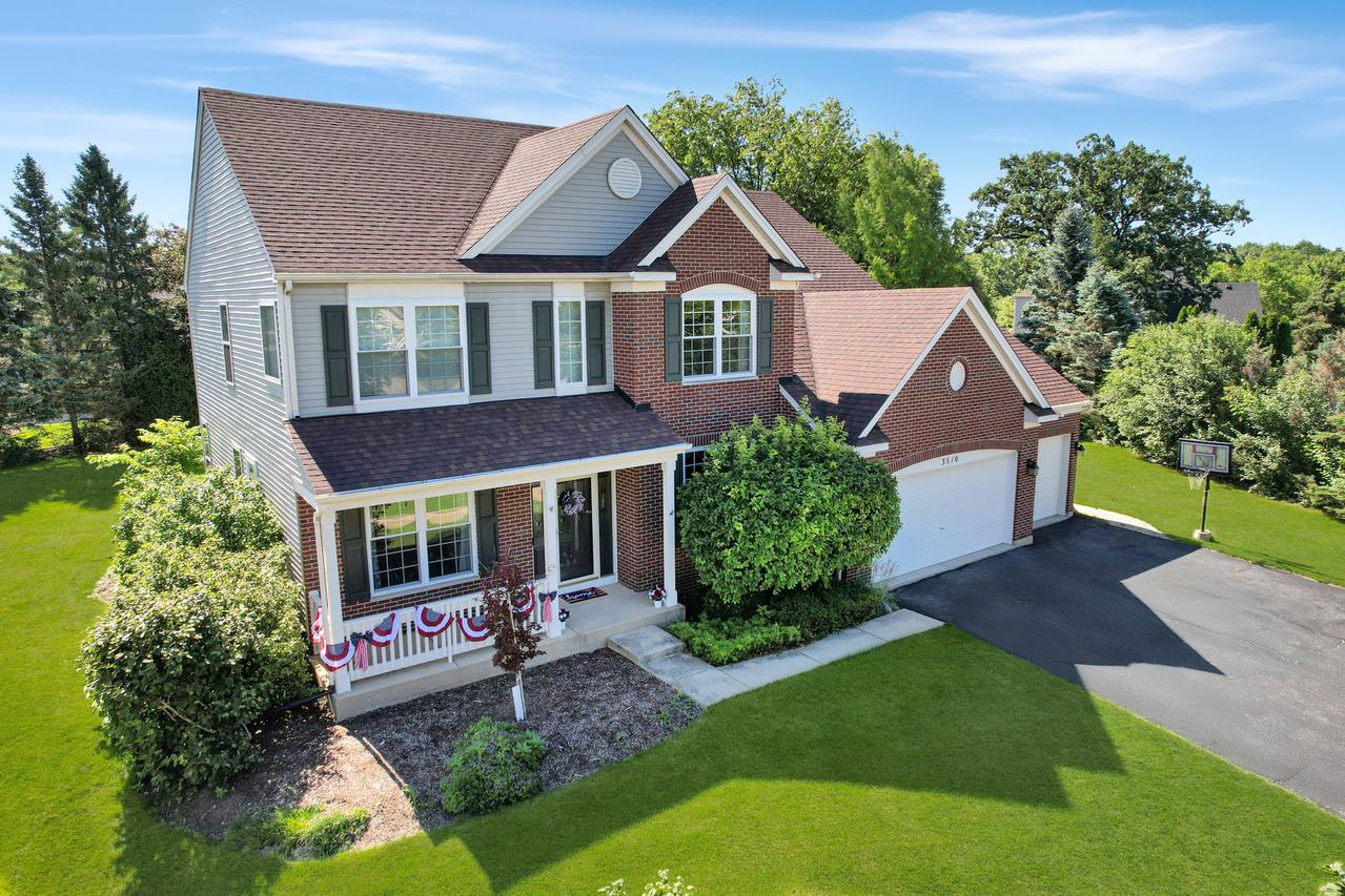 3510 High Hill Cir., Carpentersville, IL 60110