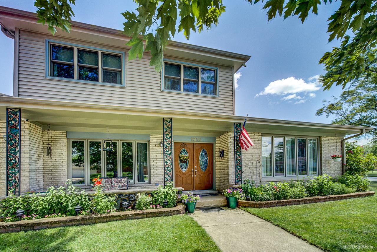 15155 Ridgeway Ave., Midlothian, IL 60445