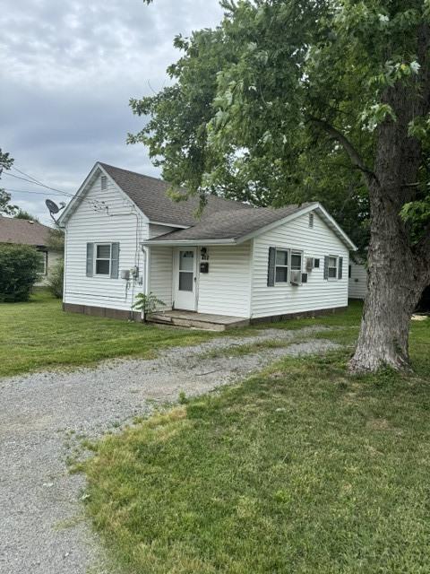 105 S 3rd St., Marion, IL 62959