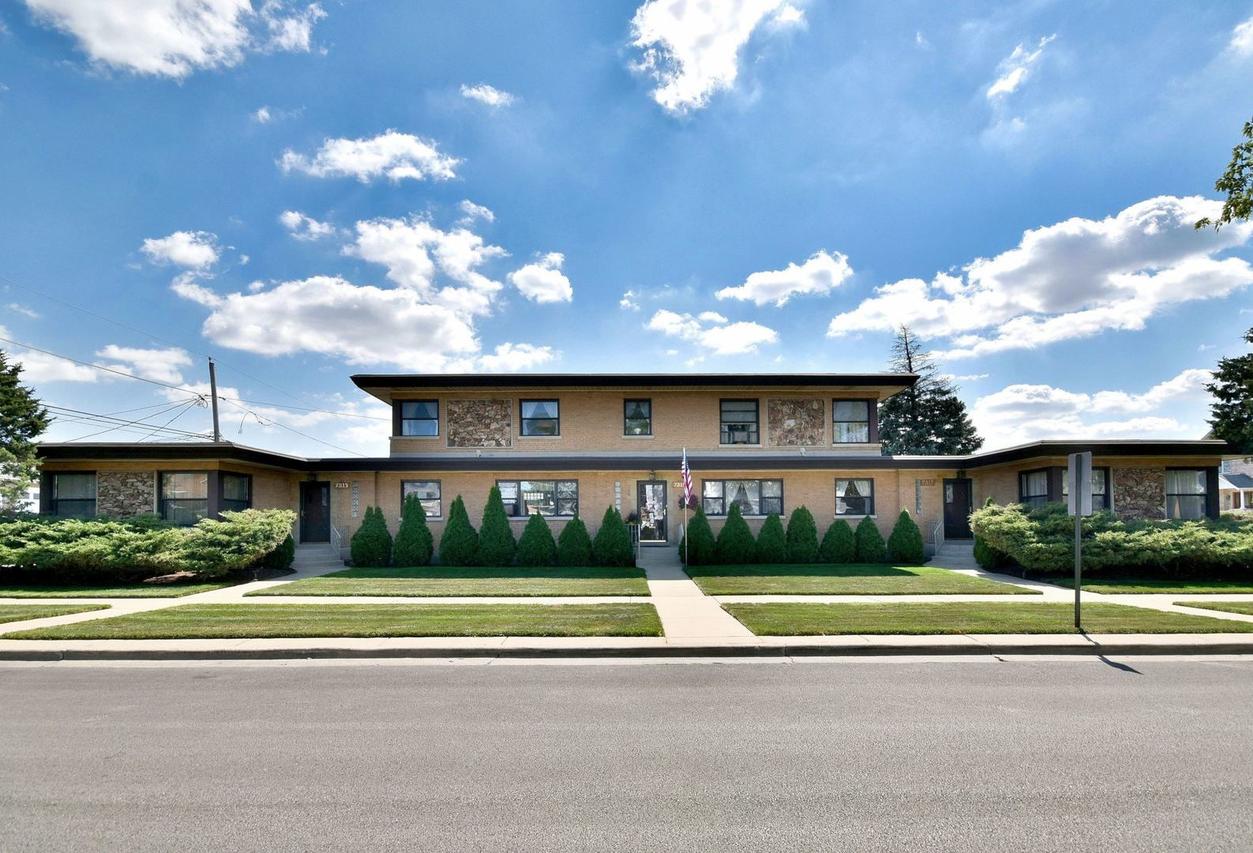 7315 W Dickens Ave., Elmwood Park, IL 60707