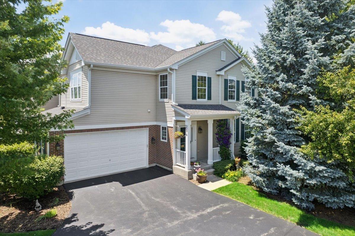 294 Larsdotter Ln., Geneva, IL 60134