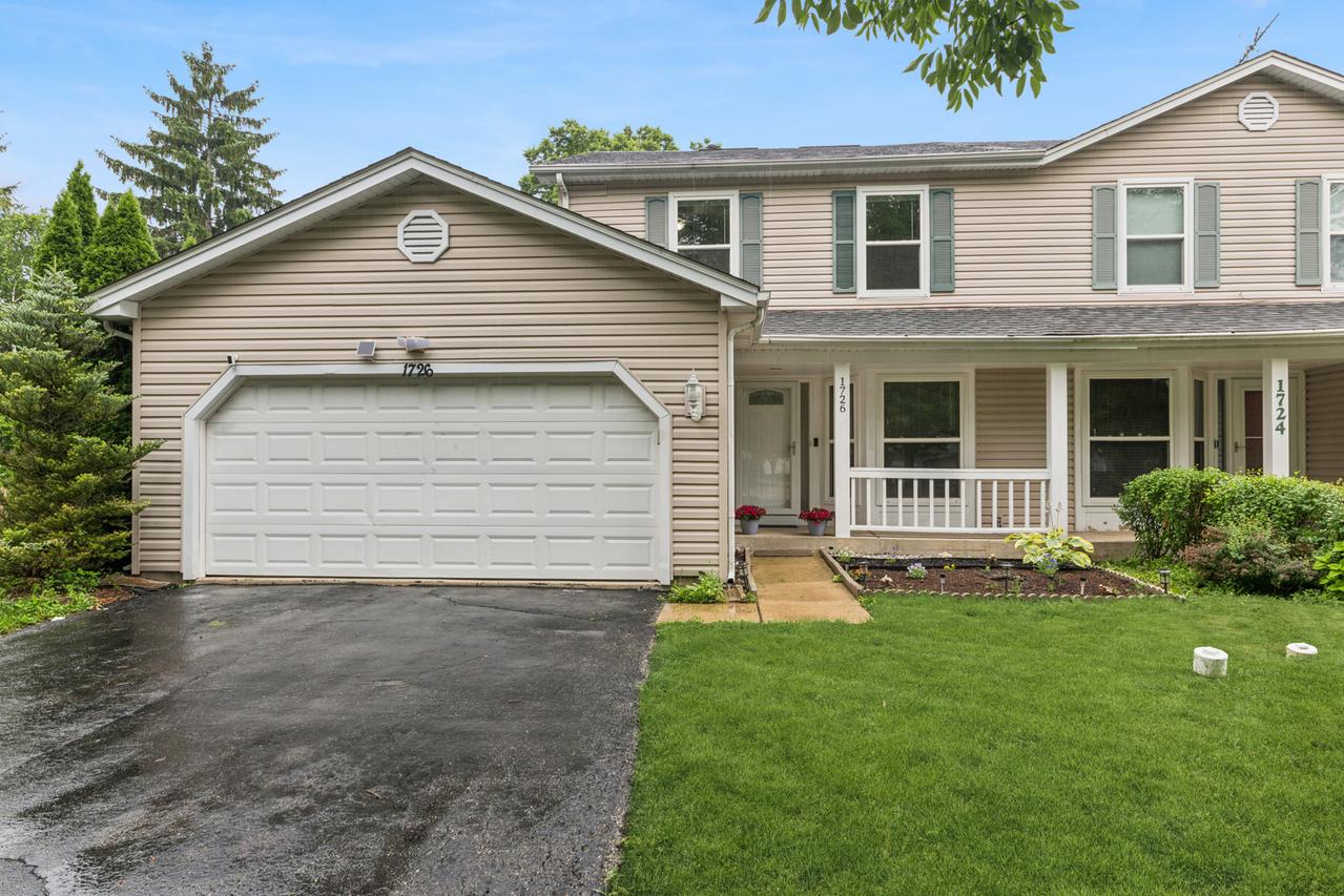 1726 Southbridge Ct., Schaumburg, IL 60194