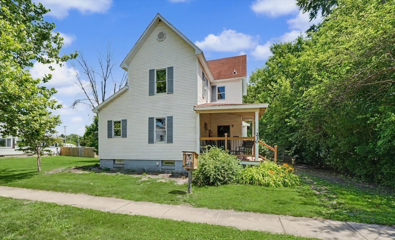 210 S Lott Blvd., Gibson City, IL 60936