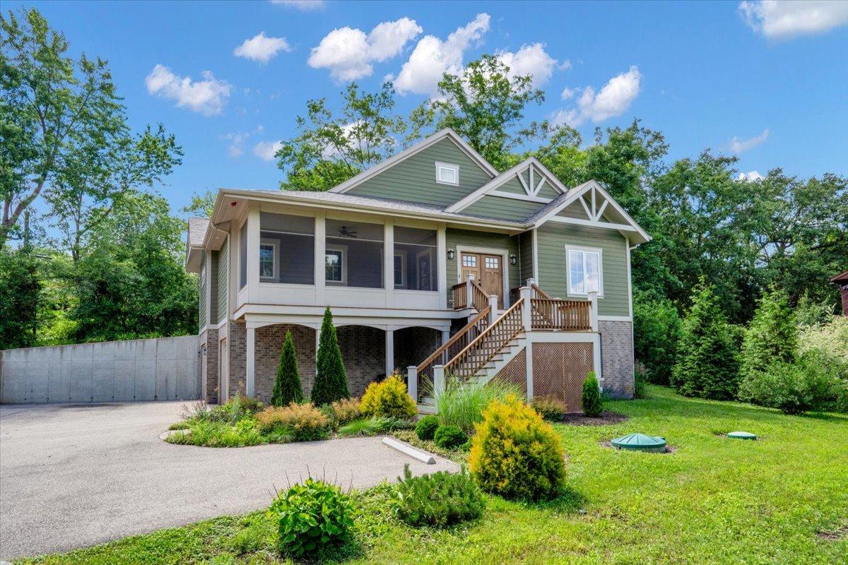 20300 N Lea Rd., Deer Park, IL 60010