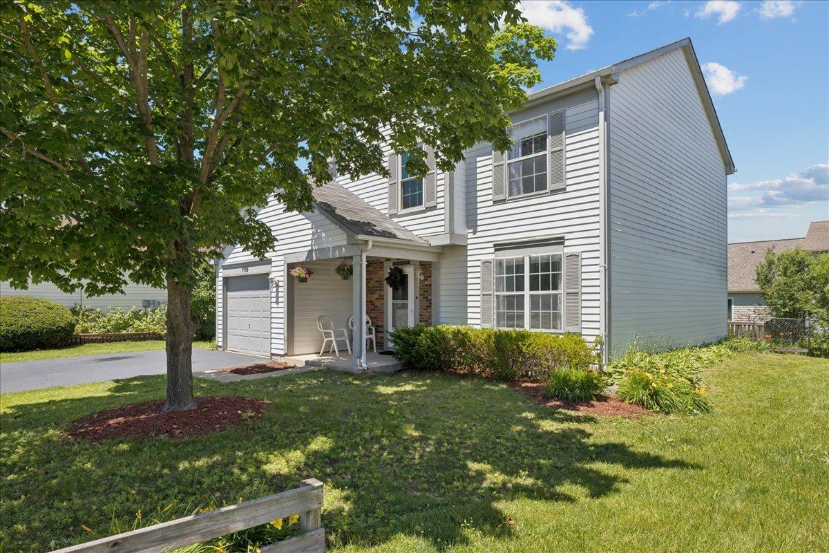1116 Burnham Ct., Mundelein, IL 60060