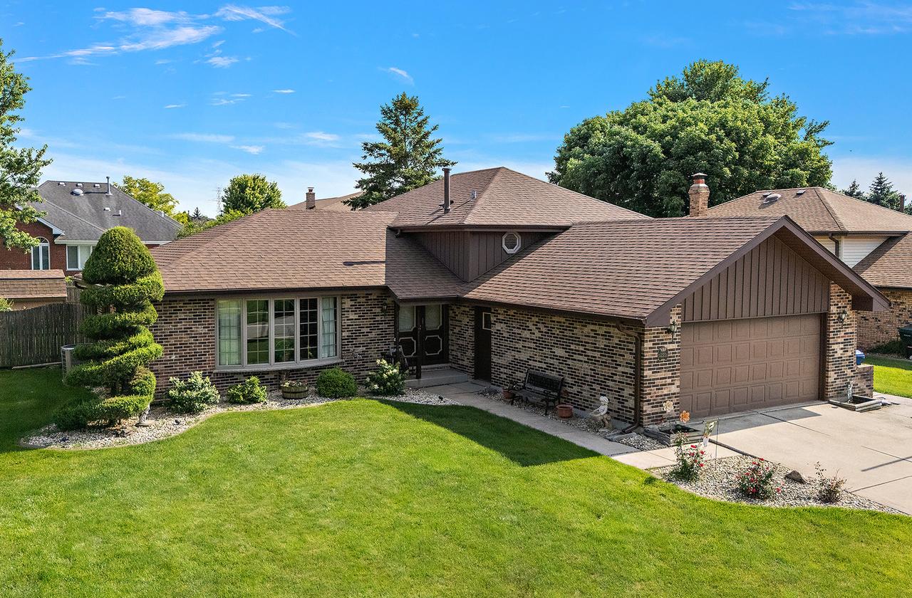 12551 W Martingale Ln., Homer Glen, IL 60491