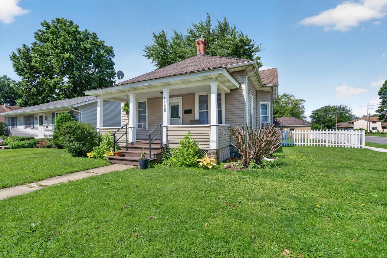1128 Butler St., Morris, IL 60450