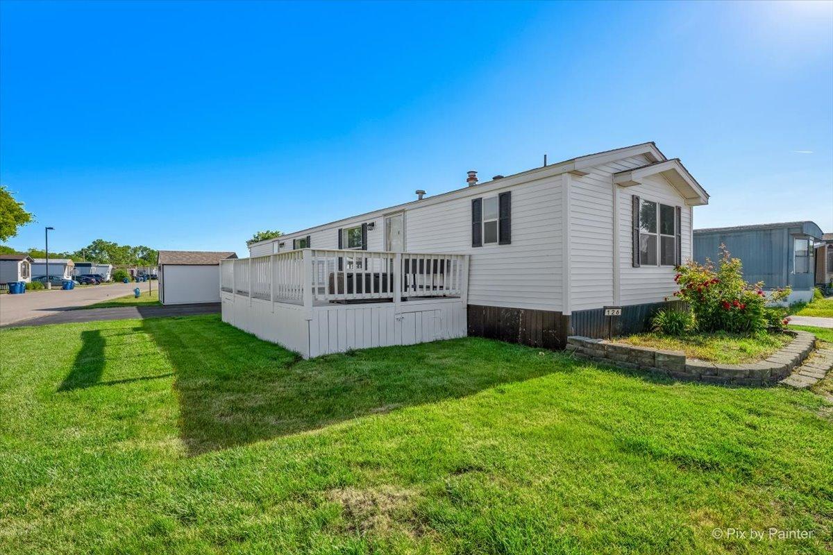 126 7th Ave., Bartlett, IL 60103