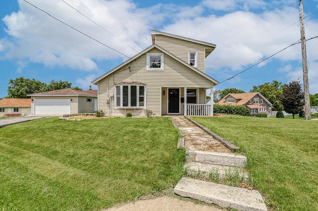 521 Mccarthy Rd., Lemont, IL 60439