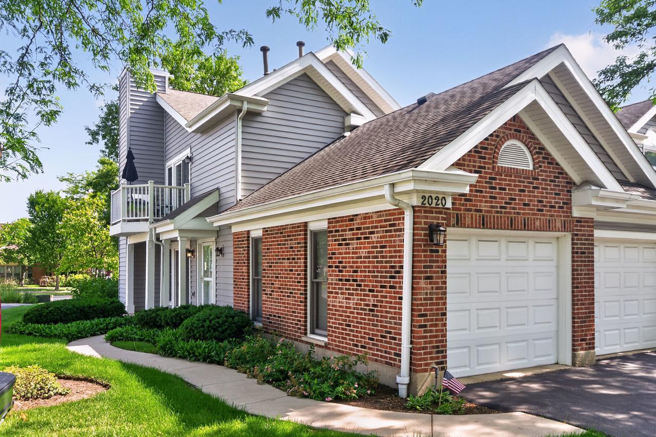 2020 N Stillwater Rd., Arlington Heights, IL 60004