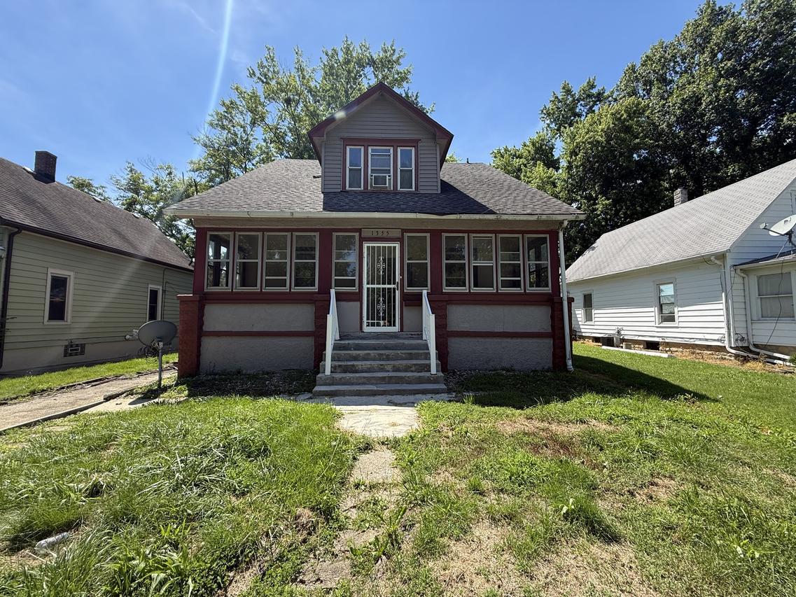 1355 S 7th Ave., Kankakee, IL 60901