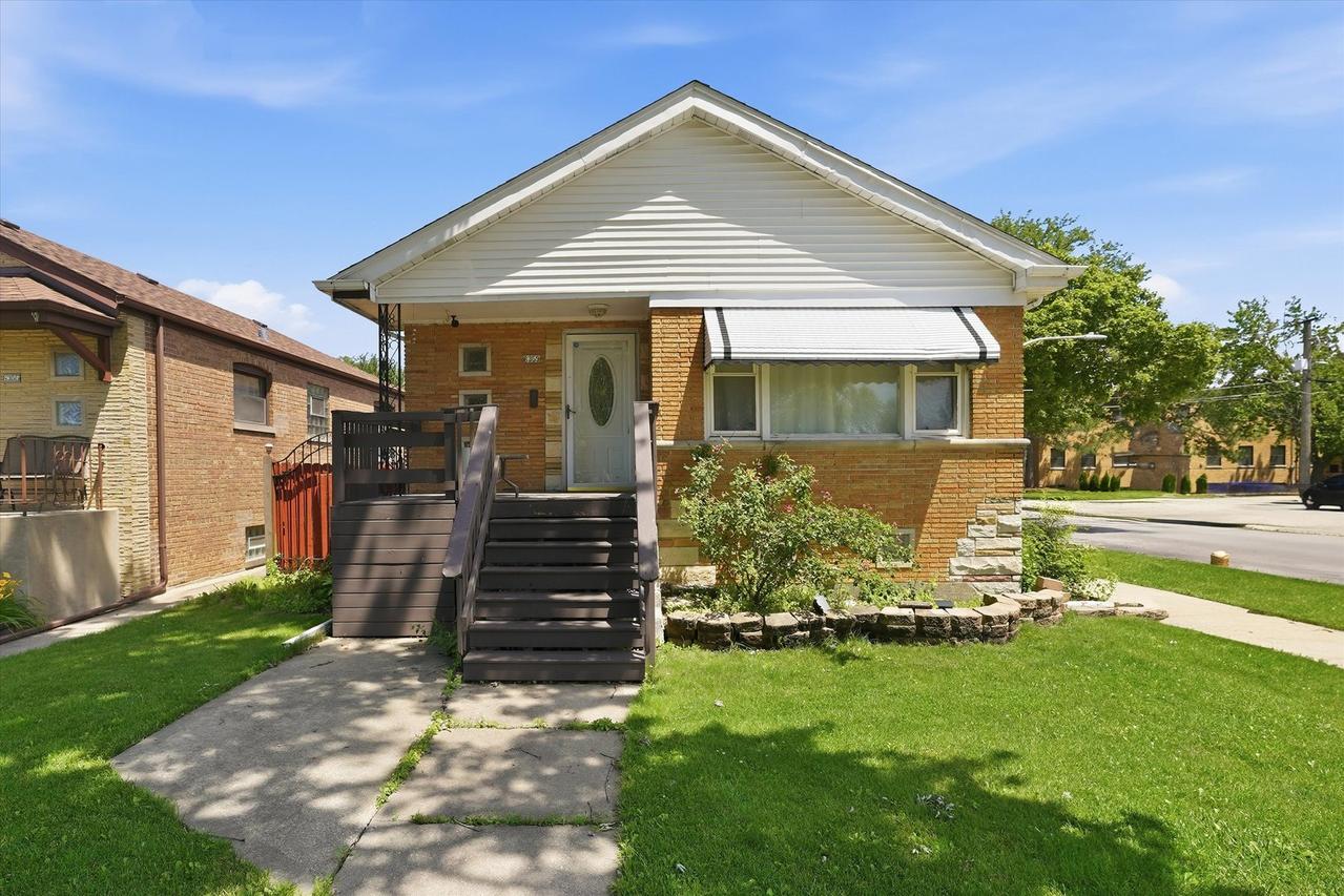 6359 S Kilbourn Ave., Chicago, IL 60629