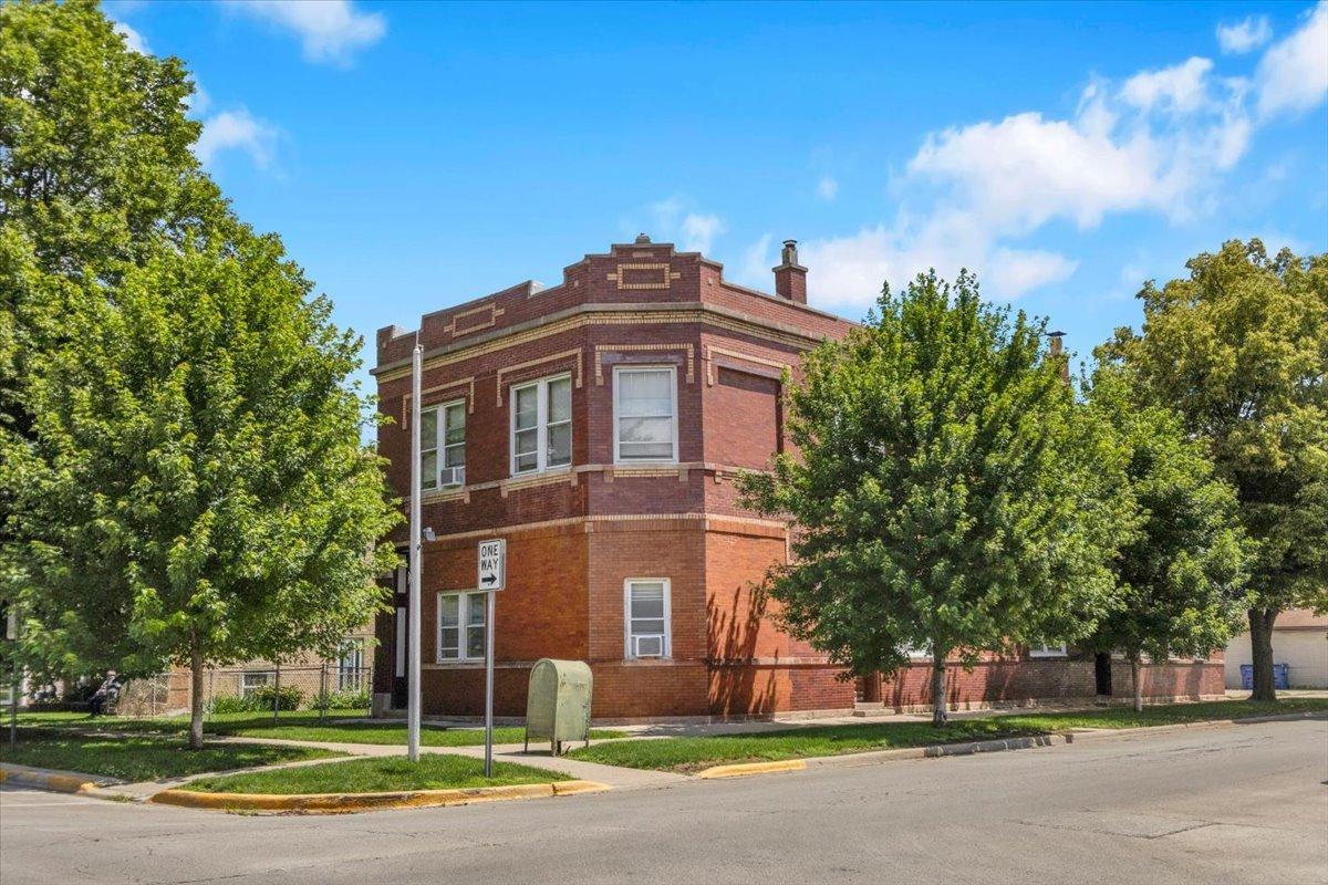 1847 S 57th Ave., Cicero, IL 60804