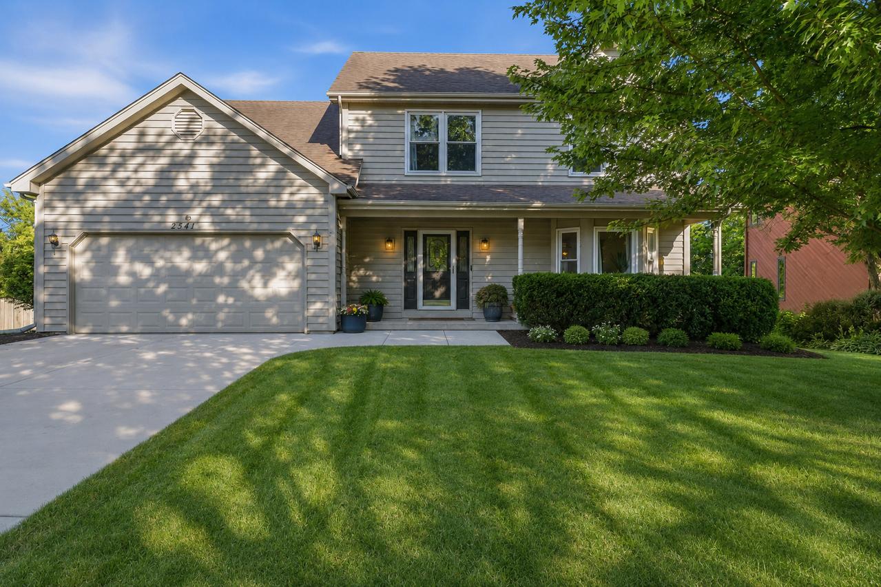 2541 Cheshire Dr., Aurora, IL 60504