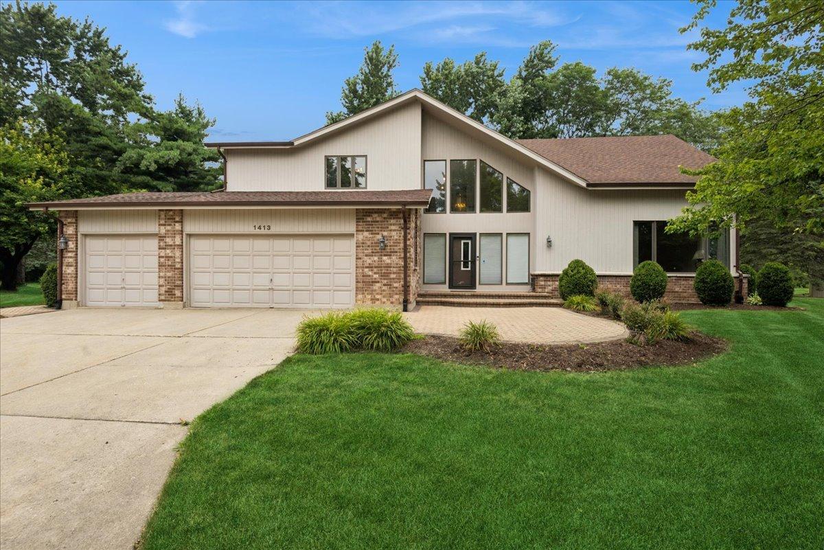 1413 Annie Ln., Libertyville, IL 60048