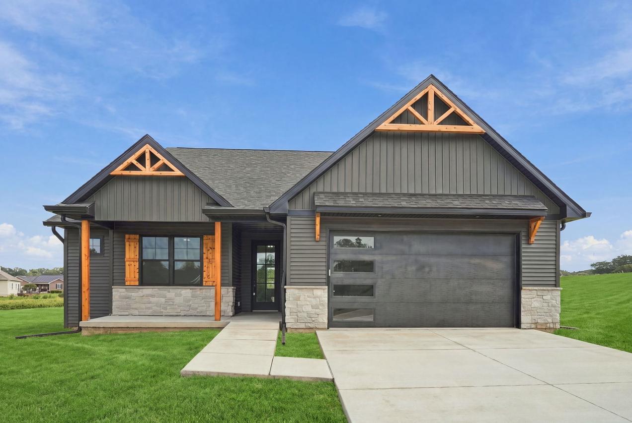 1409 Legends Dr., Milan, IL 61264