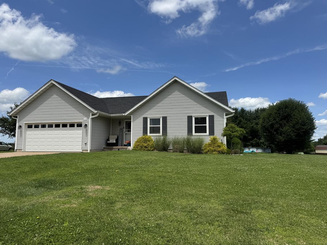 1204 NE 5th Ave., Aledo, IL 61231