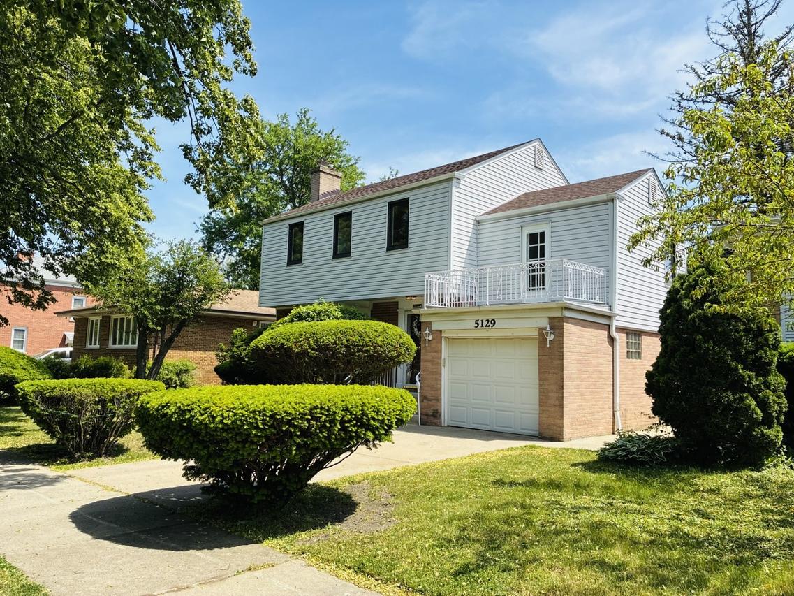5129 Crain St., Skokie, IL 60077