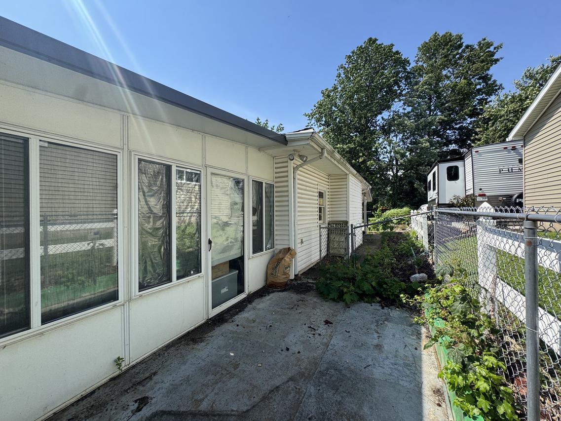 1008 W Jay St., Vandalia, IL 62471