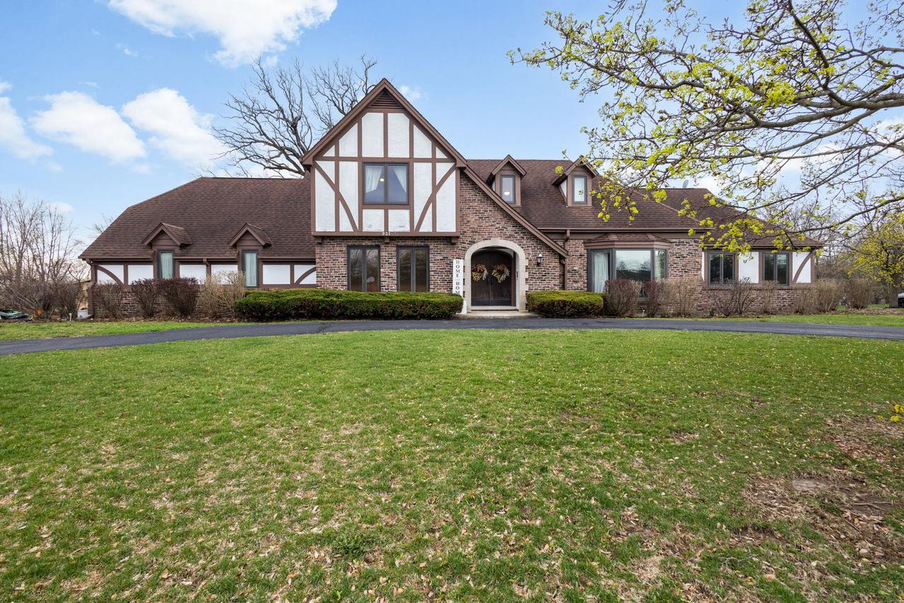 931 Shetland Dr., Frankfort, IL 60423