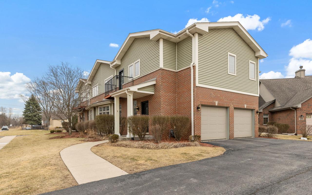 7019 168th St., Tinley Park, IL 60477