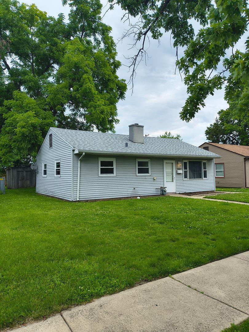 2414 Crescent Dr., Hazel Crest, IL 60429