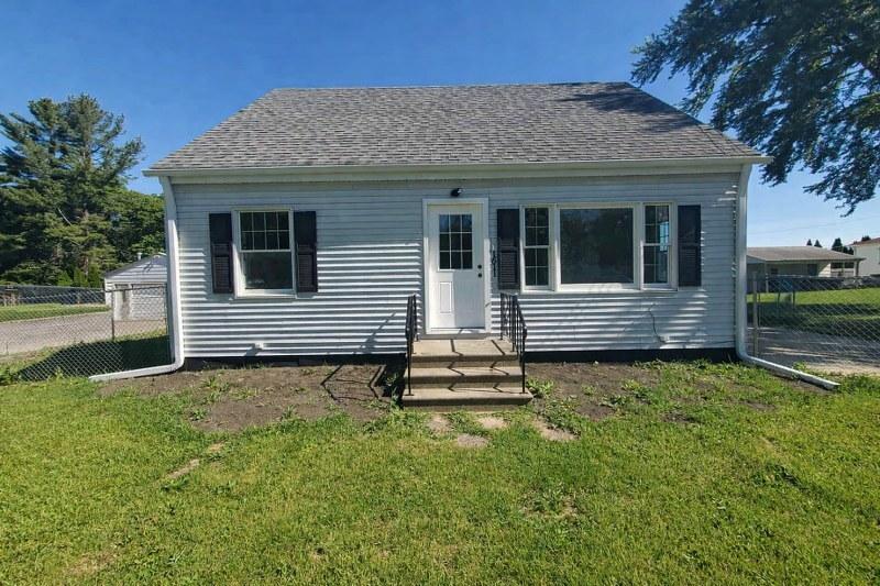 1611 36th Ave., East Moline, IL 61244
