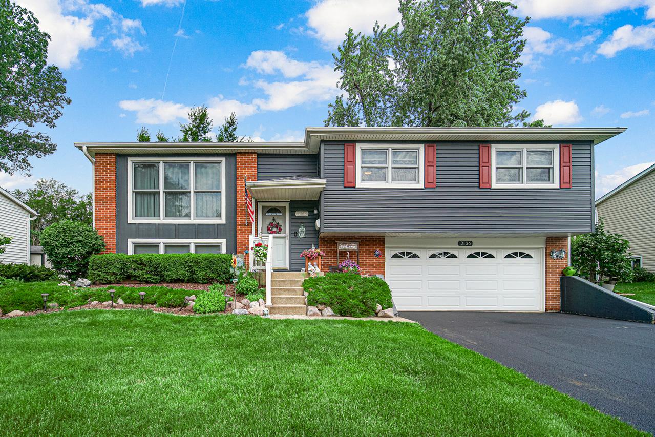3136 Everglade Ave., Woodridge, IL 60517