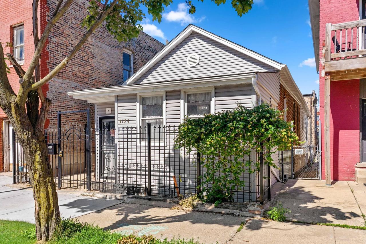 3154 S Canal St., Chicago, IL 60616