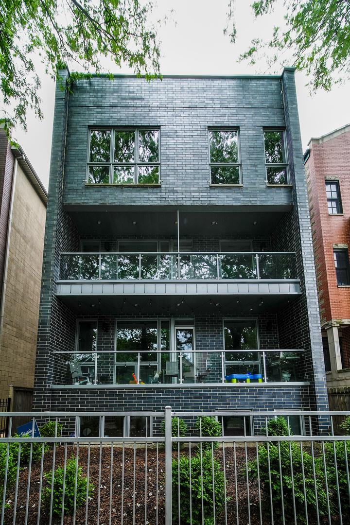 1751 W Roscoe St. #1S, Chicago, IL 60657