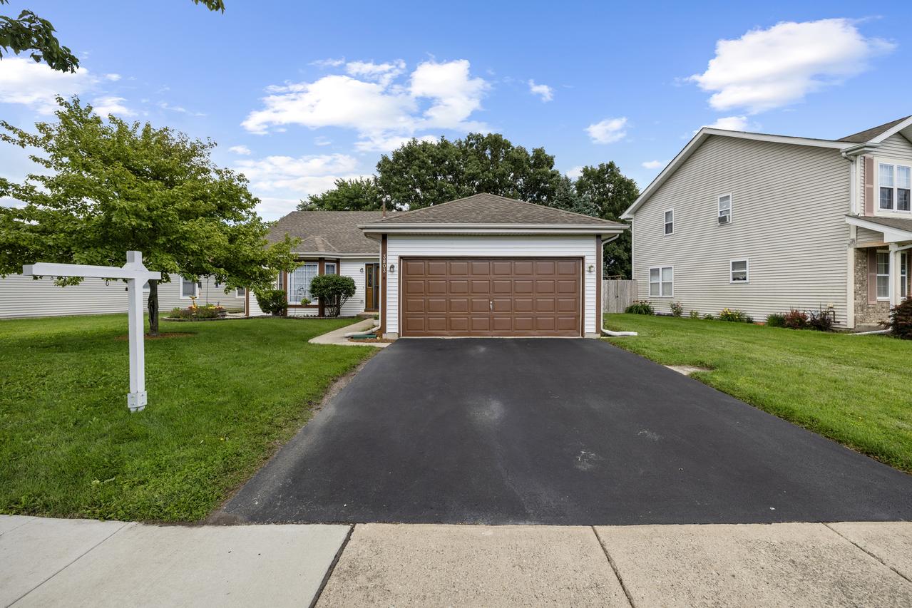 3803 Hennepin Dr., Joliet, IL 60431