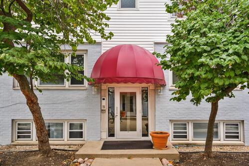 9455 Kelvin Ln. #2776, Schiller Park, IL 60176