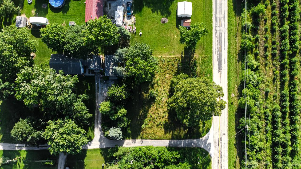 3500 N 17060e Rd., Momence, IL 60954