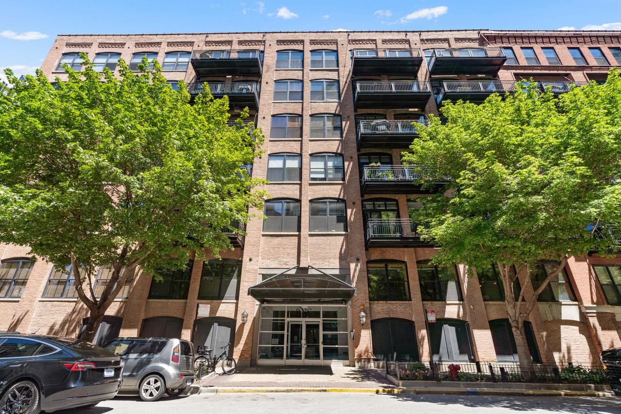 520 W Huron St. #620, Chicago, IL 60654