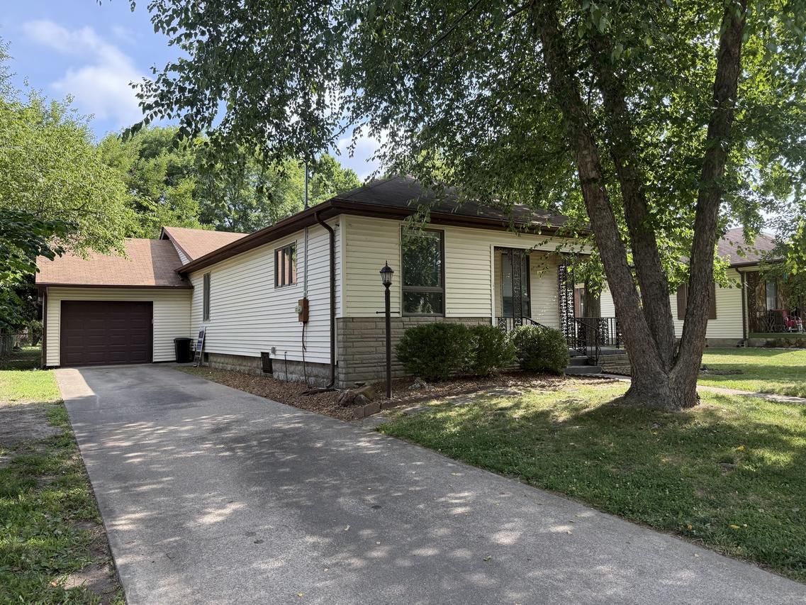 806 E Boulevard St., Marion, IL 62959