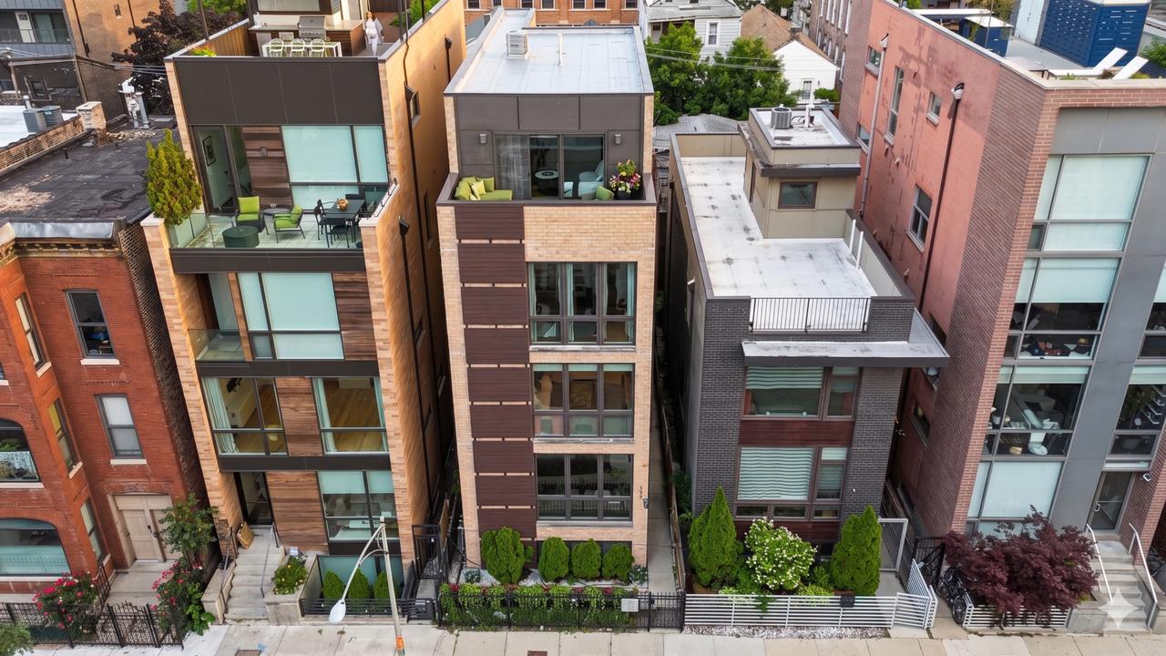 722 N Ada St. #3, Chicago, IL 60642