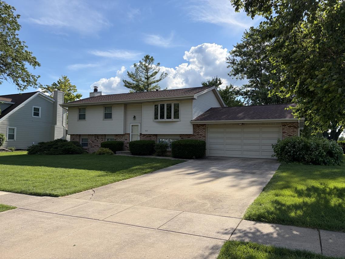101 S Parkside Rd., Normal, IL 61761