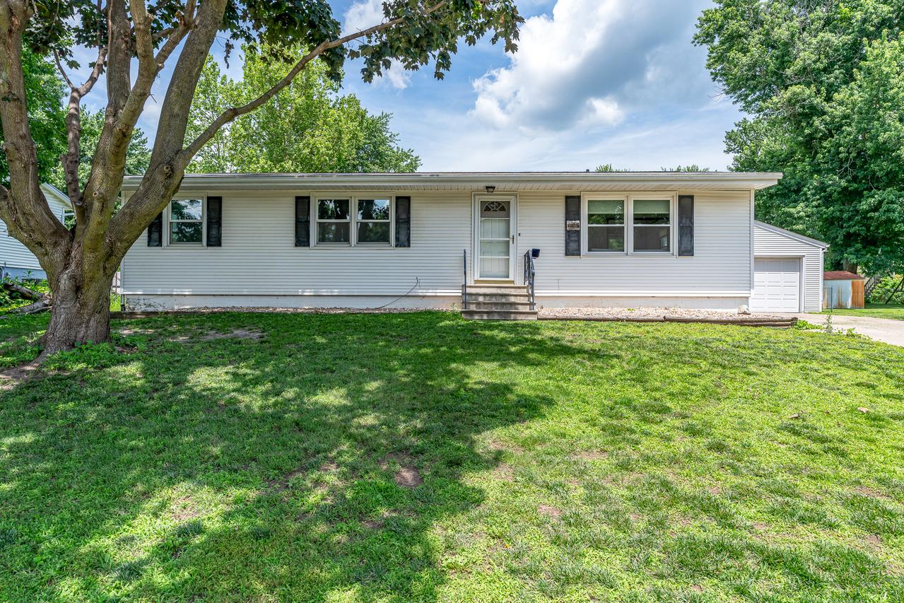 1105 Mark St., Colona, IL 61241