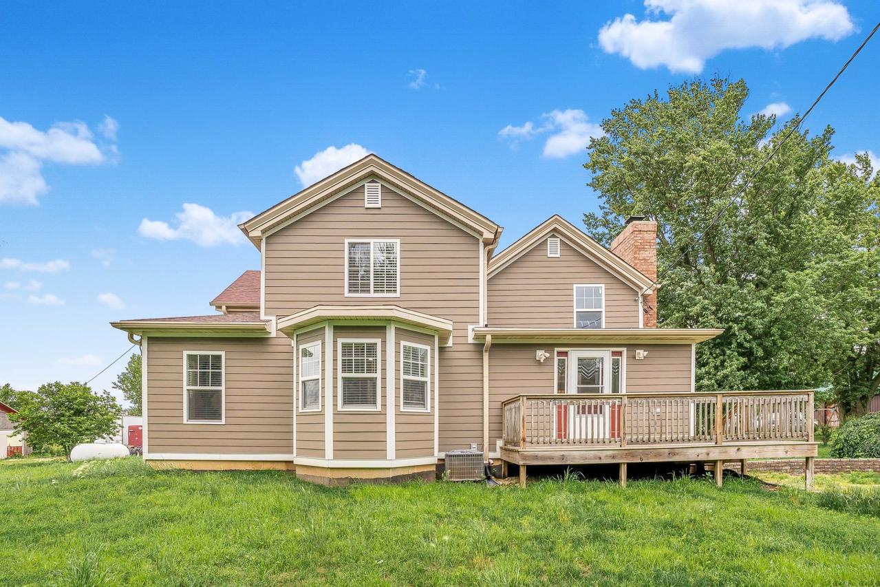117 S Meridian Rd., Chana, IL 61015