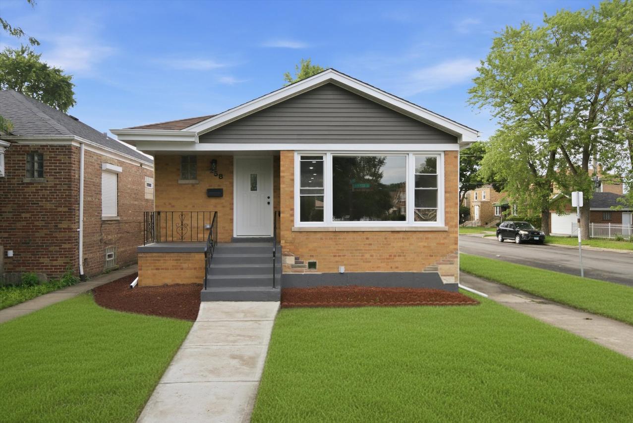 258 E 107th St., Chicago, IL 60628