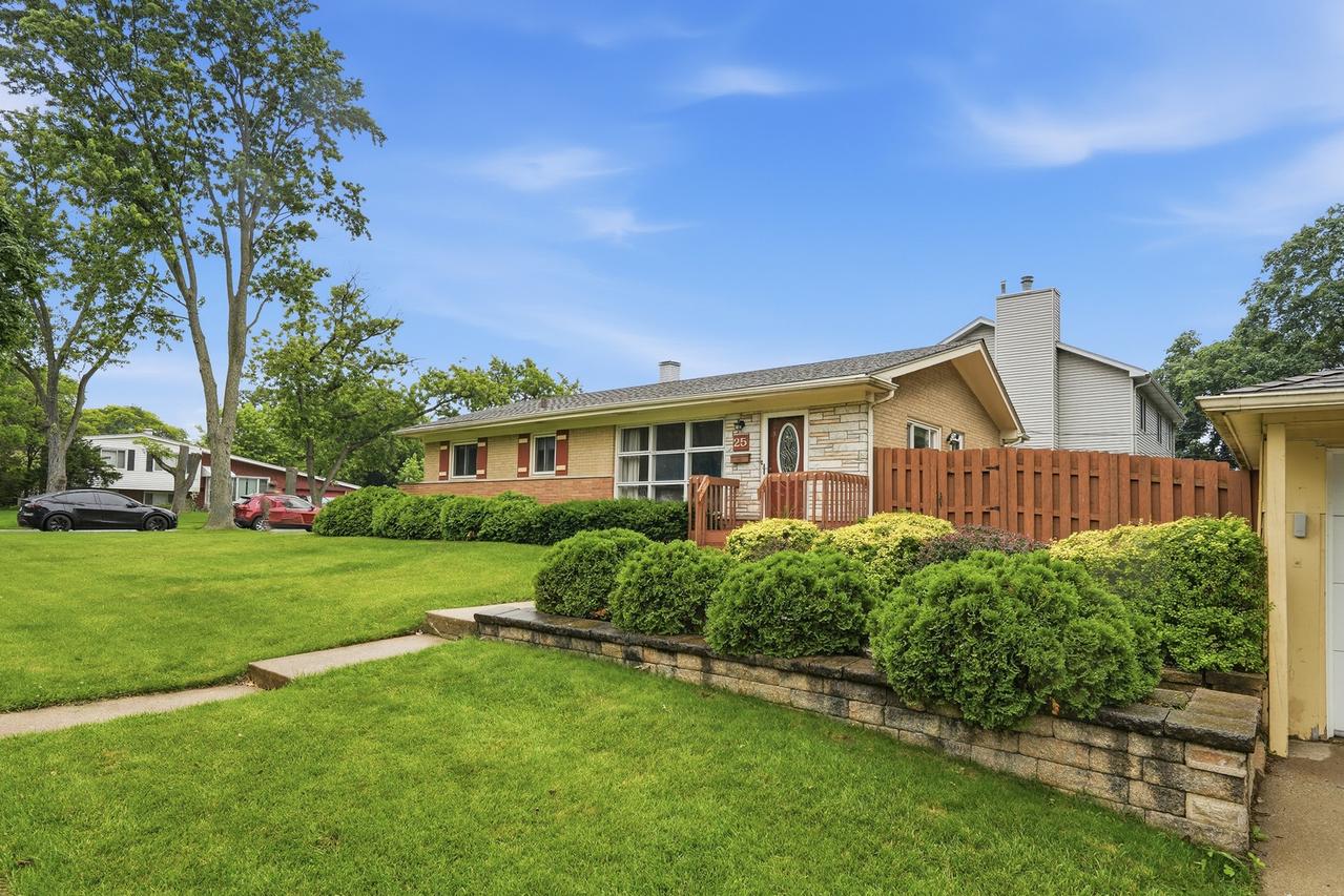 25 E Wilson Ave., Lombard, IL 60148