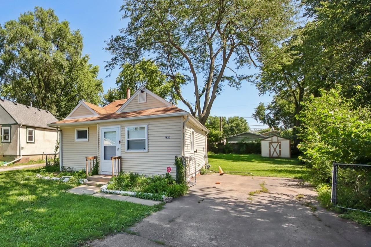 1423 Melrose Ave., Round Lake Beach, IL 60073