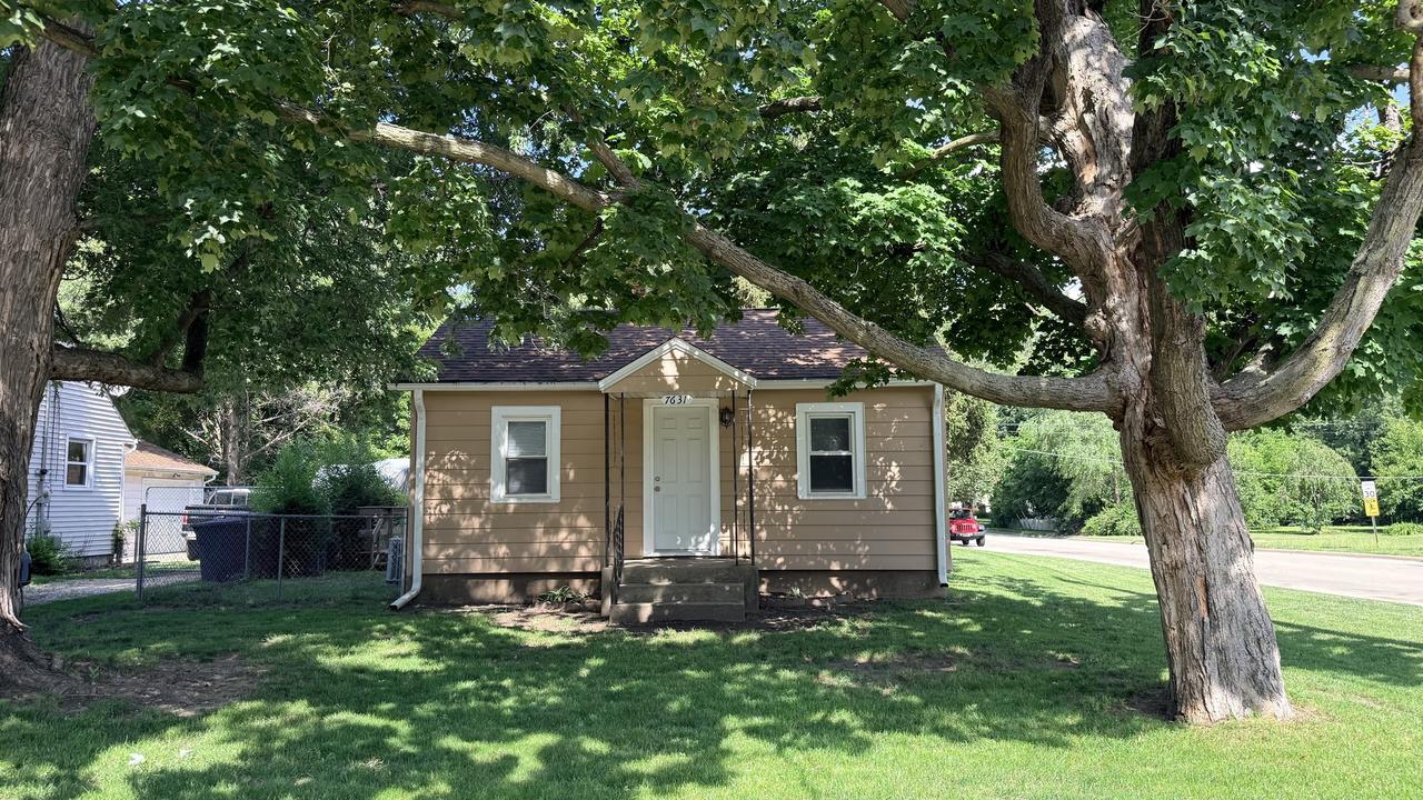 7631 Elm Ave., Machesney Park, IL 61115