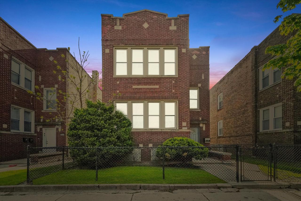6837 S Morgan St., Chicago, IL 60621