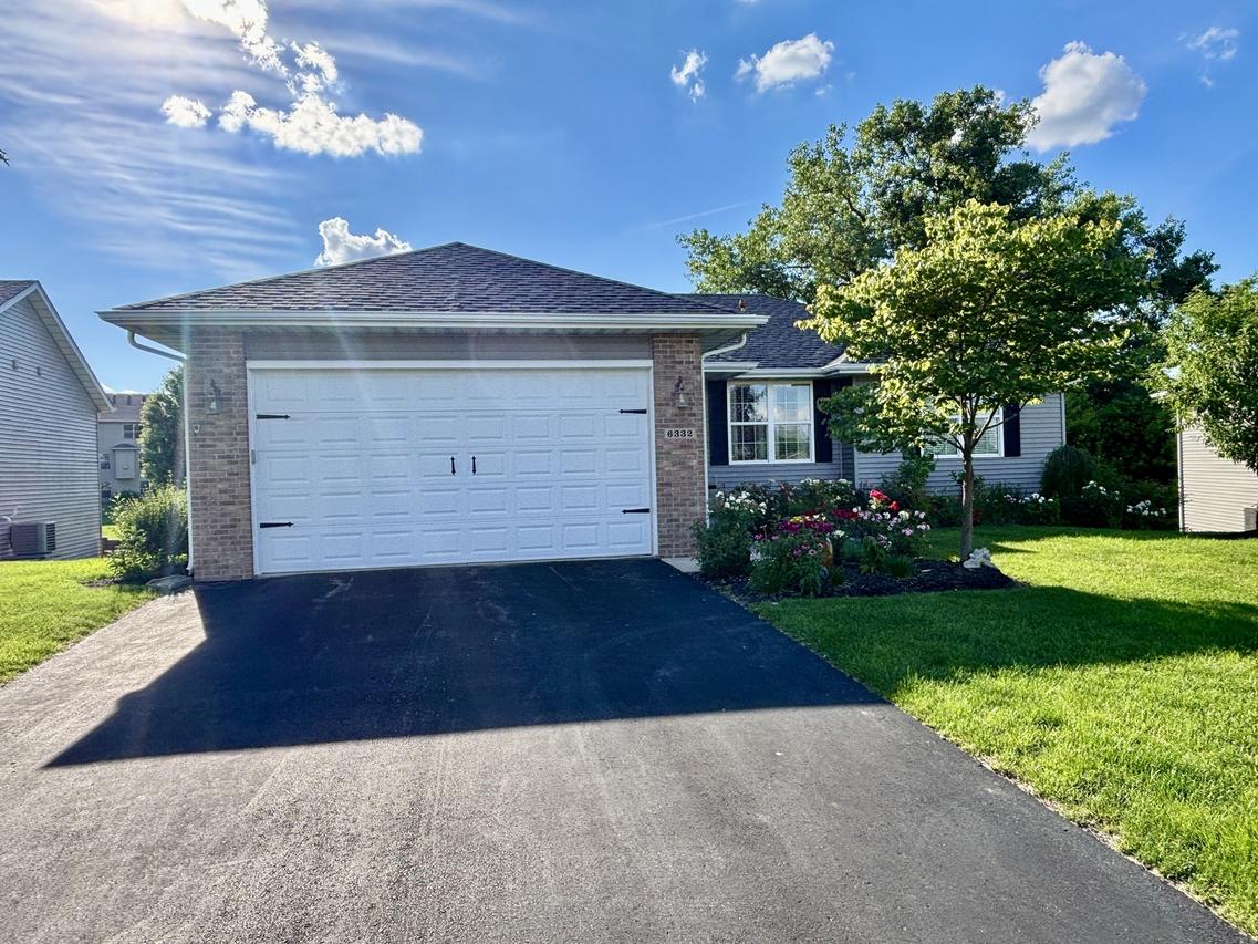 6332 Crystal Brook Ln., Machesney Park, IL 61115