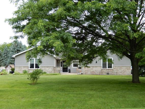 New Homes For Sale This Week That Attend Hampshire High School: June 19th to June 25th